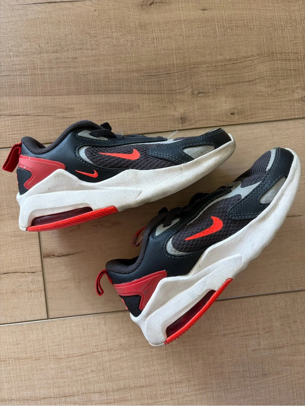 Nike Kids Gray and Red Athletic Sneakers with Red Swoosh